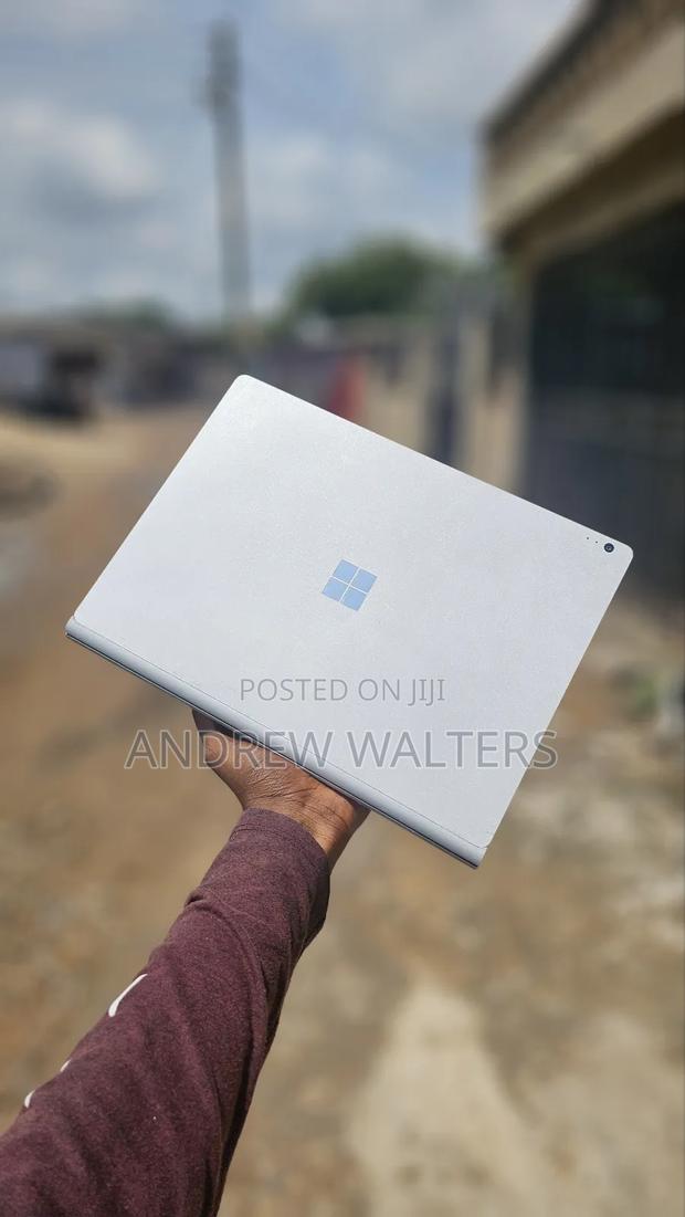 New Laptop Microsoft Surface Book 8GB Intel Core i5 SSD 256GB · Photo 2