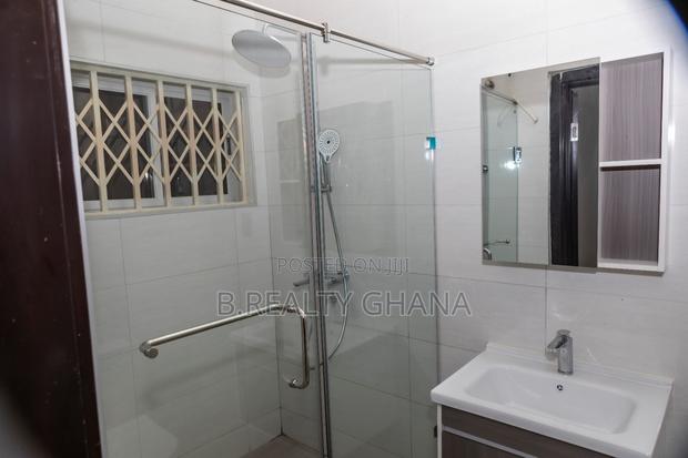 4bdrm House in Cantonments for rent · Photo 8