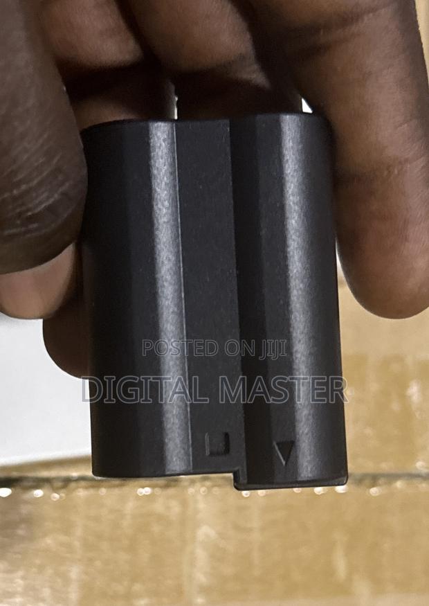 En-el15 Usb-c Rechargeable Li-ion Battery (7.2v 2400mah 17.28wh) · Photo 1