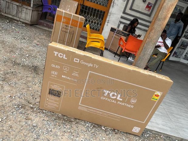 TCL Eliteframe 50” Qled Smart Tv · Photo 2