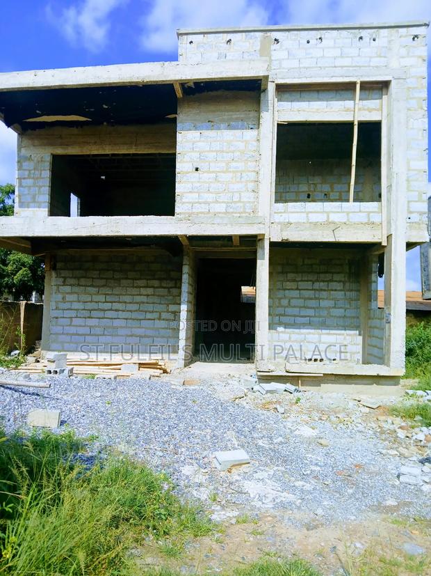 4bdrm House in Abokobi Close To The, Adenta for sale · Photo 3