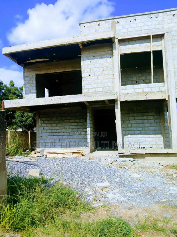 4bdrm House in Abokobi Close To The, Adenta for sale · Photo 4