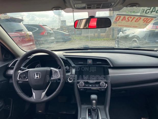Honda Civic LX 4dr Sedan (2.0L 4cyl) 2016 Black · Photo 6