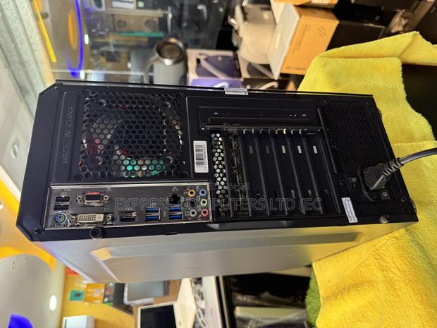 Desktop Computer Gigabyte GB-BKi3A-7100 24GB Intel Core I7 SSD 2T · Photo 2