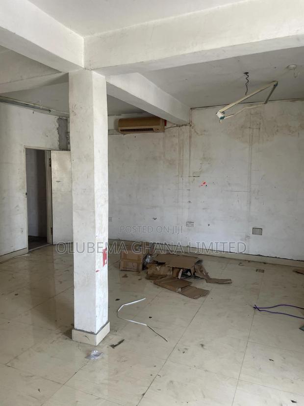 Shop for Rent at Dansoman · Photo 8