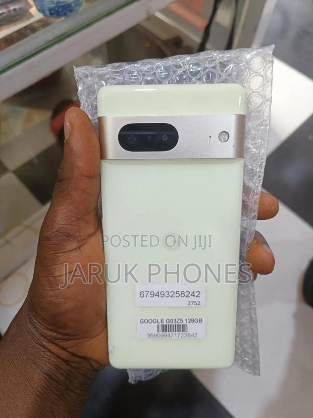 Google Pixel 7 128 GB Yellow · Photo 3