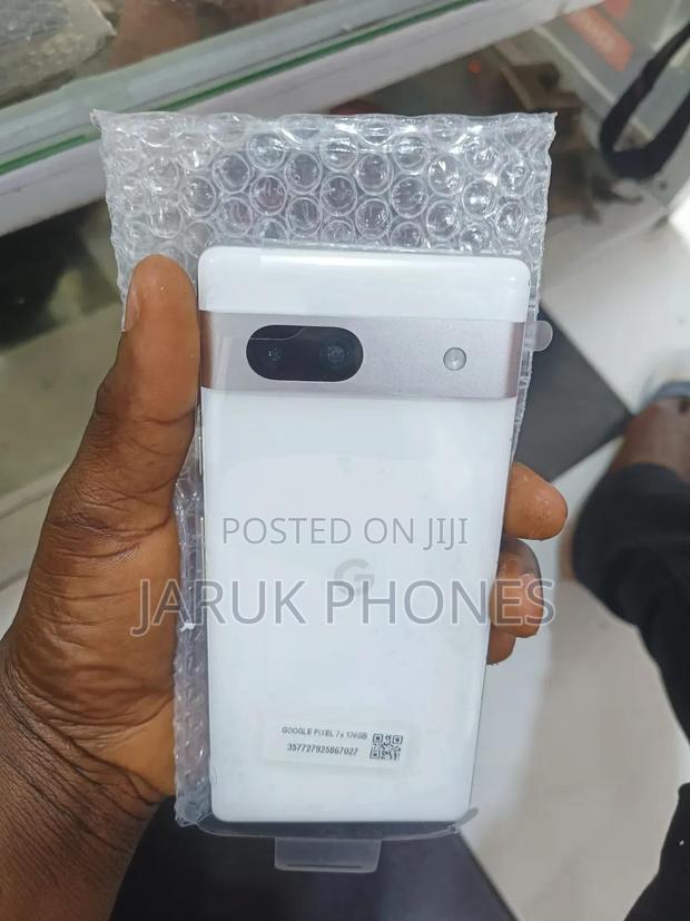 Google Pixel 7a 128 GB White · Photo 1