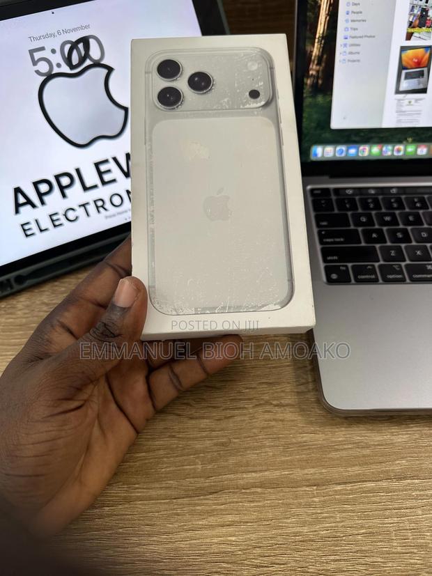 New Apple iPhone 17 Pro Max 512 GB Silver
