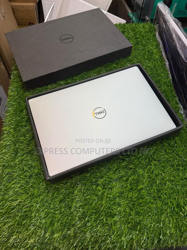 Laptop Dell XPS 13 9320 16GB Intel Core I7 SSD 1T · Photo 2