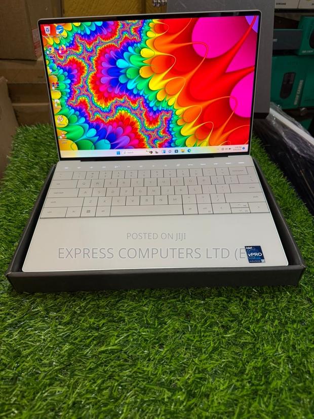 Laptop Dell XPS 13 9320 16GB Intel Core I7 SSD 1T · Photo 5