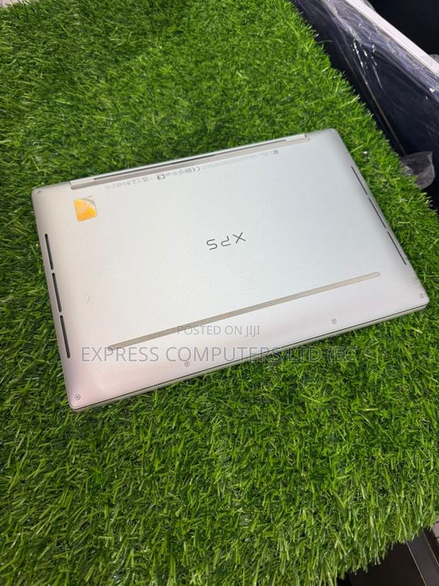 Laptop Dell XPS 13 9320 16GB Intel Core I7 SSD 1T · Photo 4
