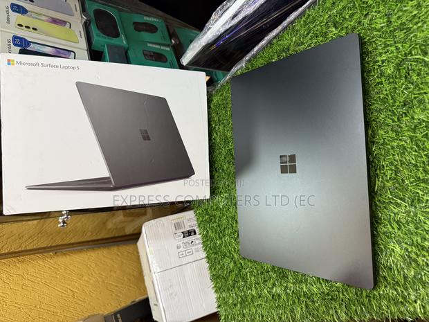Laptop Microsoft Surface Laptop 5 16GB Intel Core I7 SSD 512GB · Photo 3