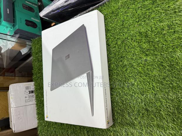 Laptop Microsoft Surface Laptop 5 16GB Intel Core I7 SSD 512GB · Photo 6
