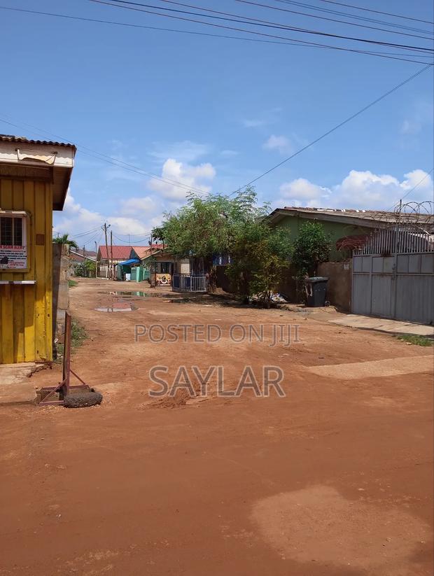 4bdrm House in Enjoyy Estate, Tema Metropolitan for sale · Photo 2