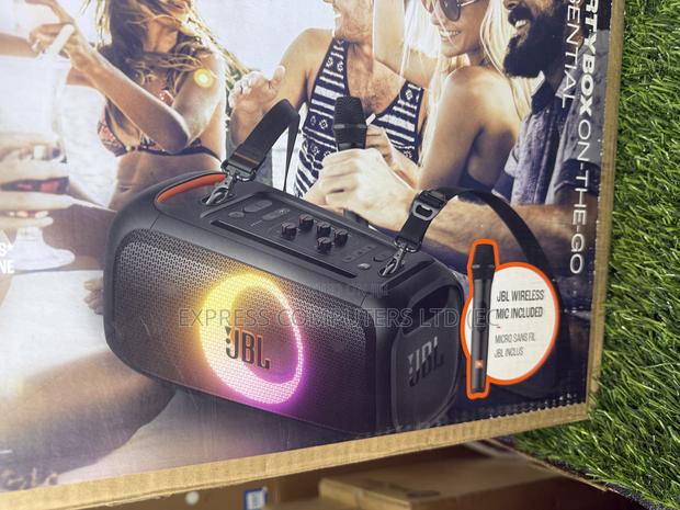 JBL Partybox on-the-Go Bluetooth Speaker With Wireless Mic, Original · Photo 2