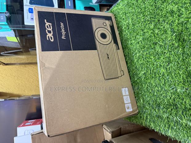 Acer Original Conference Projector Lumen 4000 Brand New From Uk · Photo 4