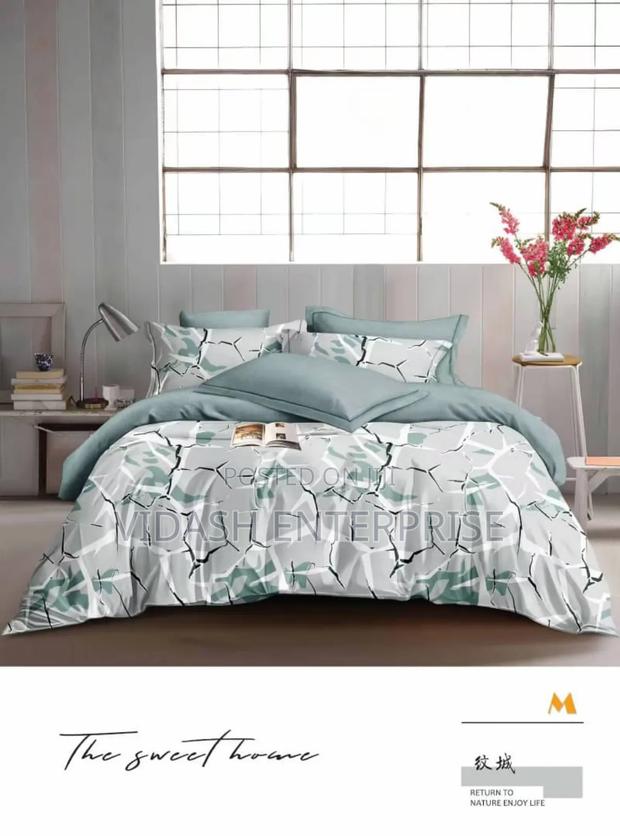 Find the Perfect King Size Duvet Set for Your Bedroom." · Photo 1