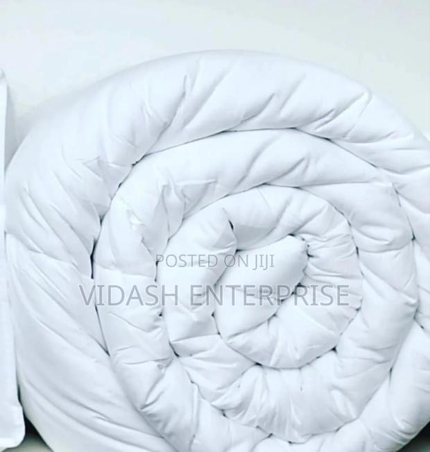 Get the Perfect Fit for Your King Size Bed With Our Duvet Sets!" · Photo 1