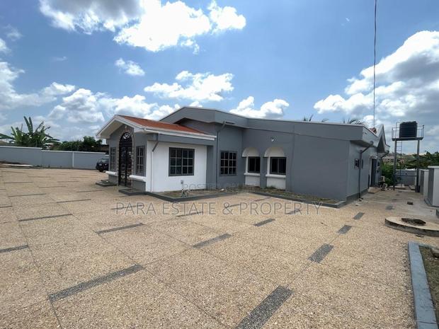 Furnished 5bdrm House in Para Estate, Atwima Kwanwoma for sale · Photo 5