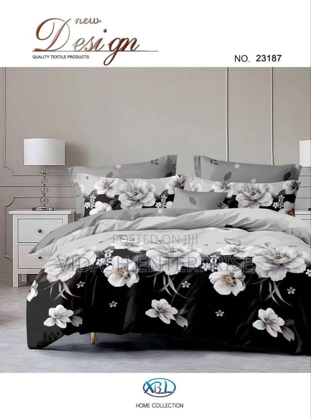 Our Removable 7 Pieces Duvet Sets Are Perfect for Airbnb Owners!" · Photo 1