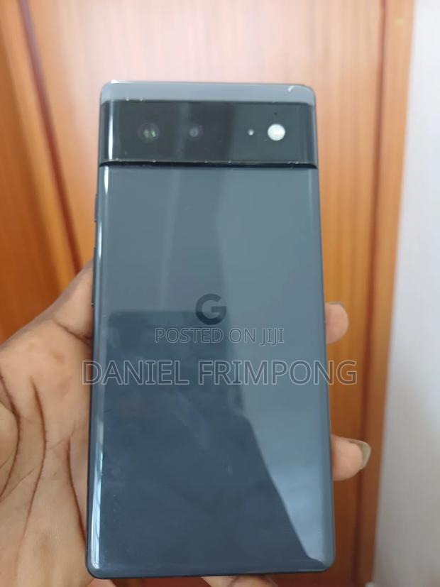 Google Pixel 6 128 GB Black · Photo 1