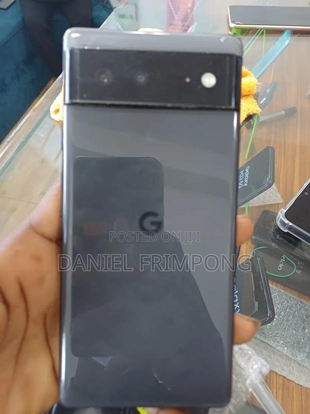 Google Pixel 6 128 GB Black · Photo 2