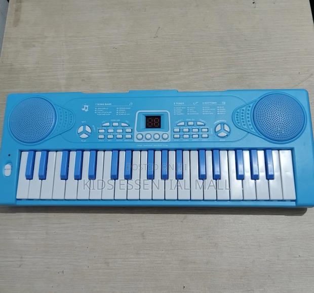Pick and Blue Keyboard Fof Kids · Photo 1