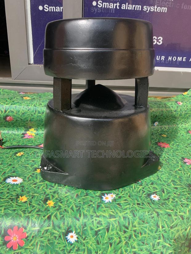 Waterproof Garden Speaker · Photo 3