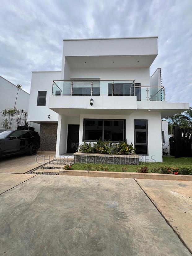 3bdrm Townhouse/Terrace in Charclem Ventures, East Legon for sale · Photo 1