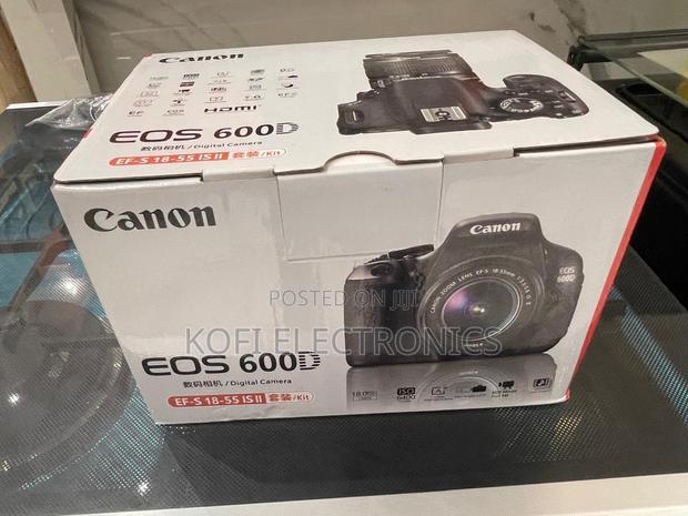 Canon Eos 2000d the Art of Precision · Photo 1