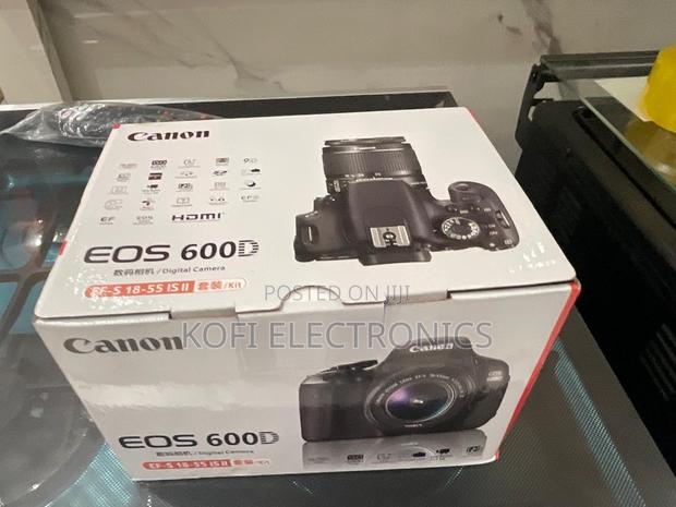 Canon Eos 4000d Camera Capture Life in Every Detail · Photo 1
