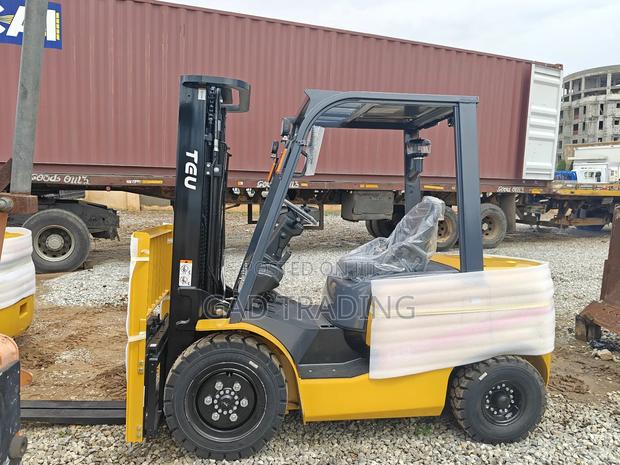 Teu Forklift 3 Ton Diseal (Isuzu Japanese Engine) New · Photo 1
