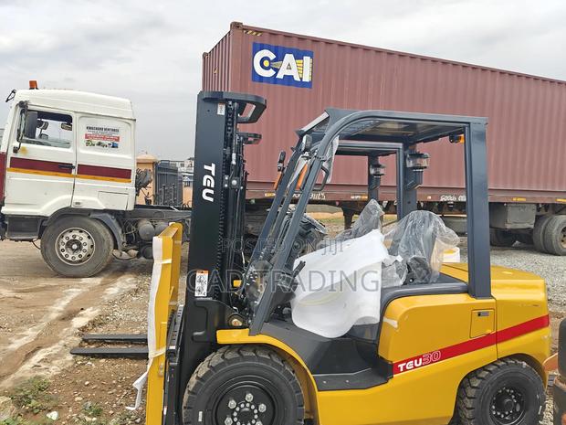 Teu Forklift 3 Ton Diseal (Isuzu Japanese Engine) New · Photo 2