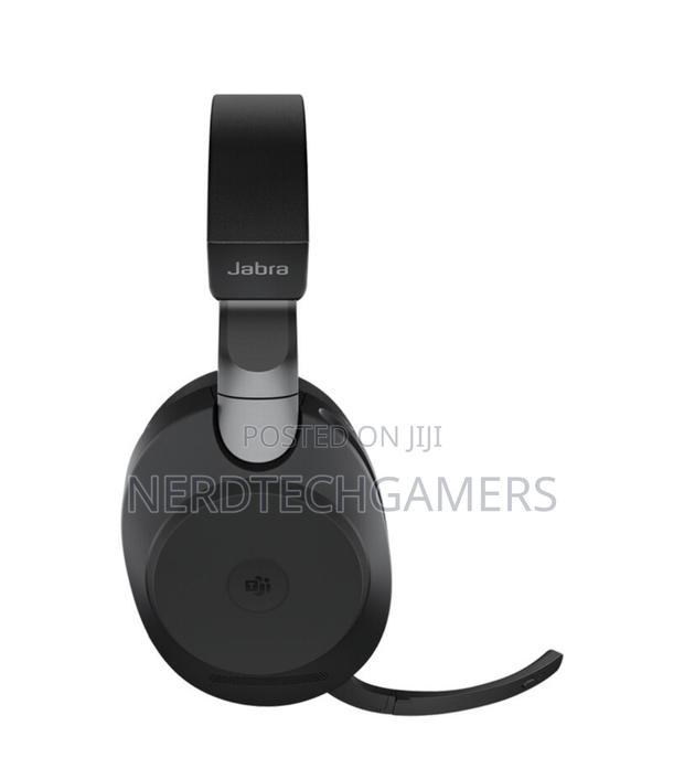 Jabra Evolve2 85 Noise-Canceling Wireless Over-Ear Headset Usb Type-C · Photo 3