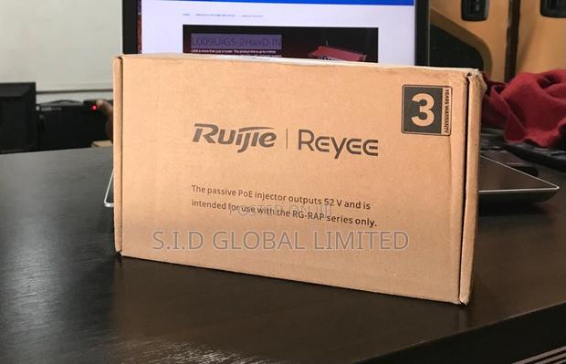 Compact And Powerful — Rg-poe-at30 Poe Injector For Ip Devices · Photo 1
