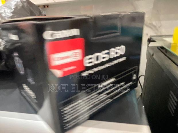 Canon Eos R50 the Compact Yet Formidable Creator’S Digital Camera · Photo 1