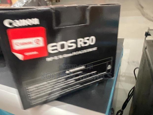 Canon Precision-Crafted Eos R10 Digital Camera · Photo 1
