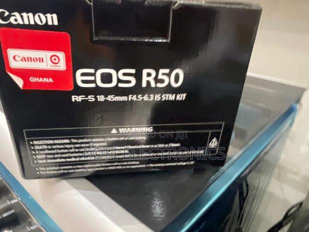 Canon Eos R5 Digital Camera Lightweight and Dynamic · Photo 1