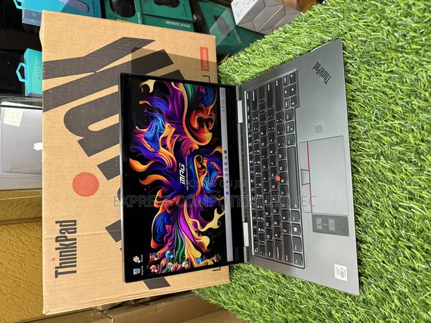 Laptop Lenovo Thinkpad X1 Yoga 16GB Intel Core I7 SSD 512GB · Photo 7