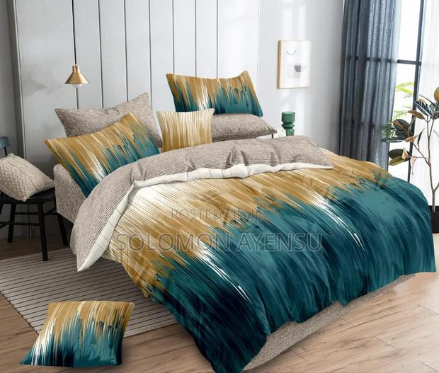 Quality Double Duvet 4 Pieces Set Available in Different Colours · Photo 3