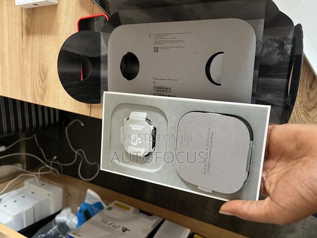 Apple Watch Ultra 3 · Photo 6