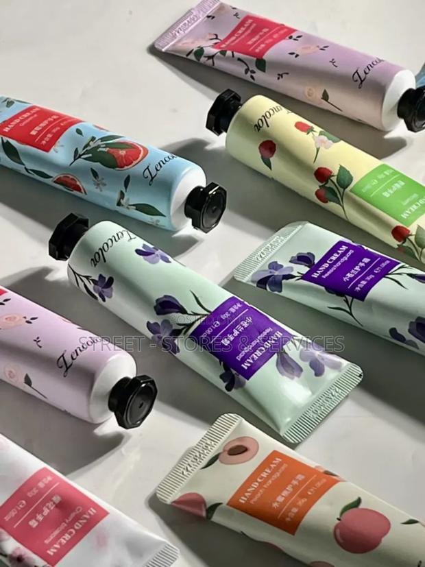 Hand Moisturizing Cream · Photo 2