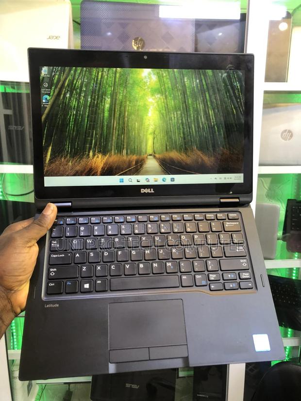 Laptop Dell Latitude 5289 8GB Intel Core I5 SSD 256GB · Photo 1
