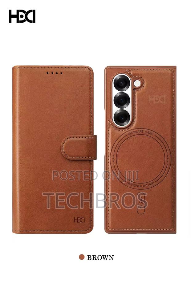 Galaxy Fold 7 Leather Case With Protector And Wireless Charging · Photo 3
