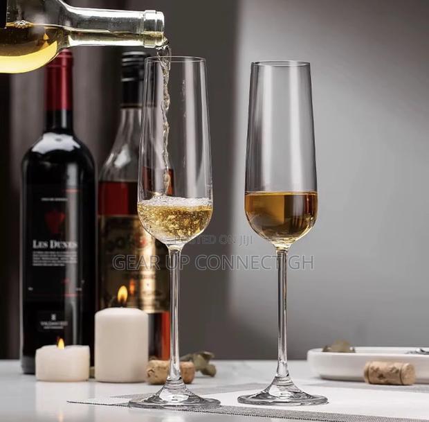 6piece Crystal Champagne Glass · Photo 2