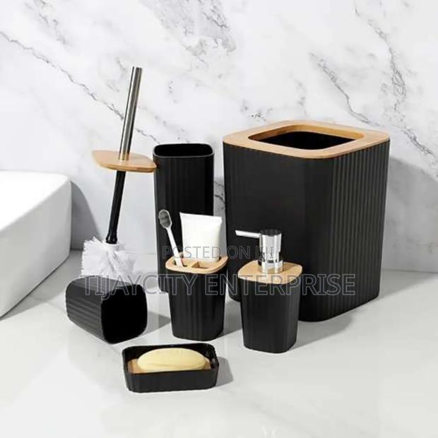6pcs Bathroom Set · Photo 1