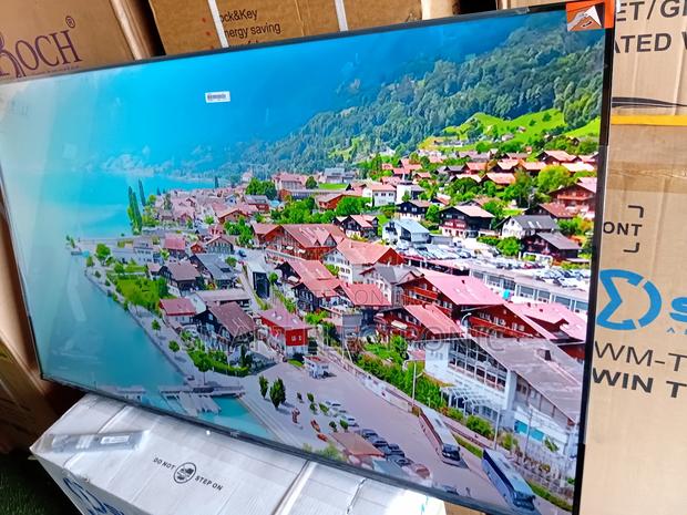 TCL Smart 55inches-Tv Superior Quality · Photo 2