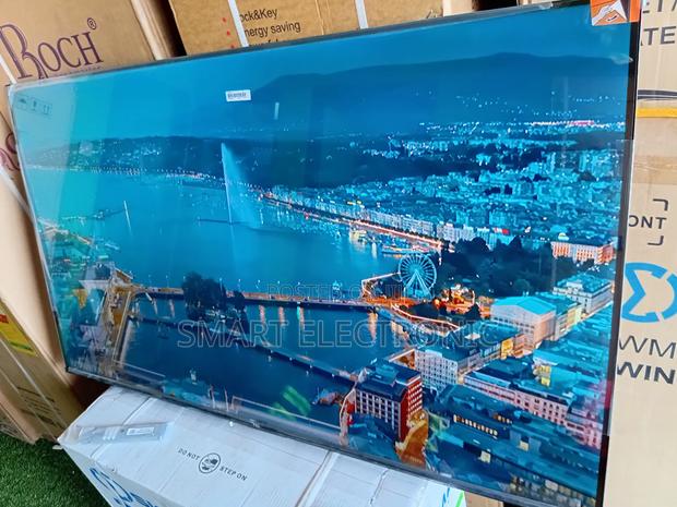 TCL Smart 55inches-Tv Clear Vision · Photo 2