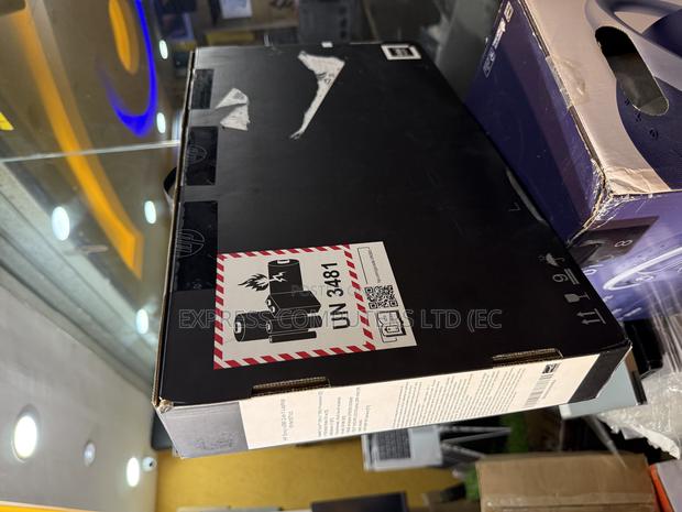 New Laptop HP Envy 15 16GB Intel Core Ultra 7 SSD 1T · Photo 3