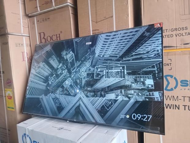 TCL 55” Smart Uhd Tv – Super Bright Display · Photo 1